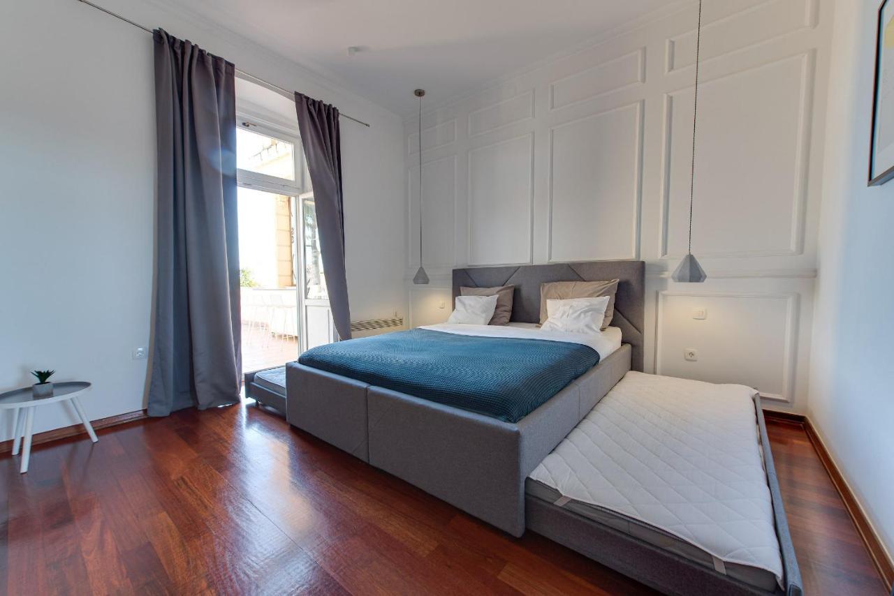 Luxury Seaview Apartmán *